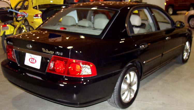 06 KIA Optima 4dr Sedan