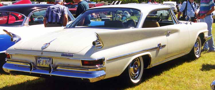 61 Chrysler 300G 2dr Hardtop